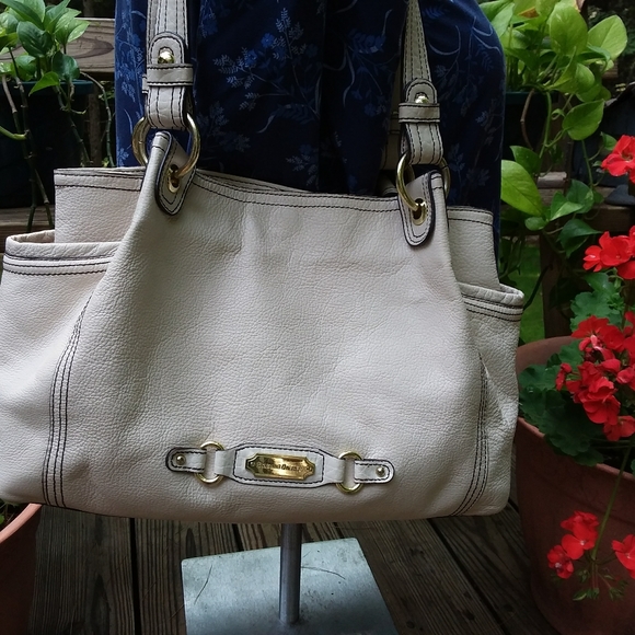 Etienne Aigner Women's Bag. - Picture 2 of 16